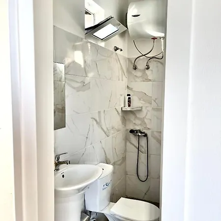 Natyra E Ishullit -resort-