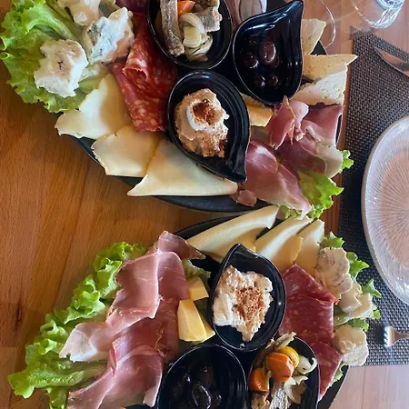 Natyra E Ishullit -resort-