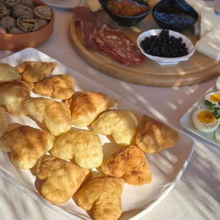 Natyra E Ishullit -resort-