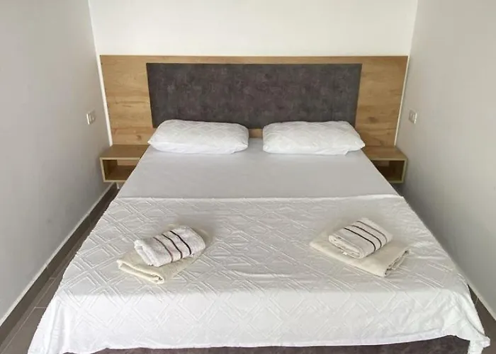 Natyra E Ishullit -resort- * Ishull-Shengjini